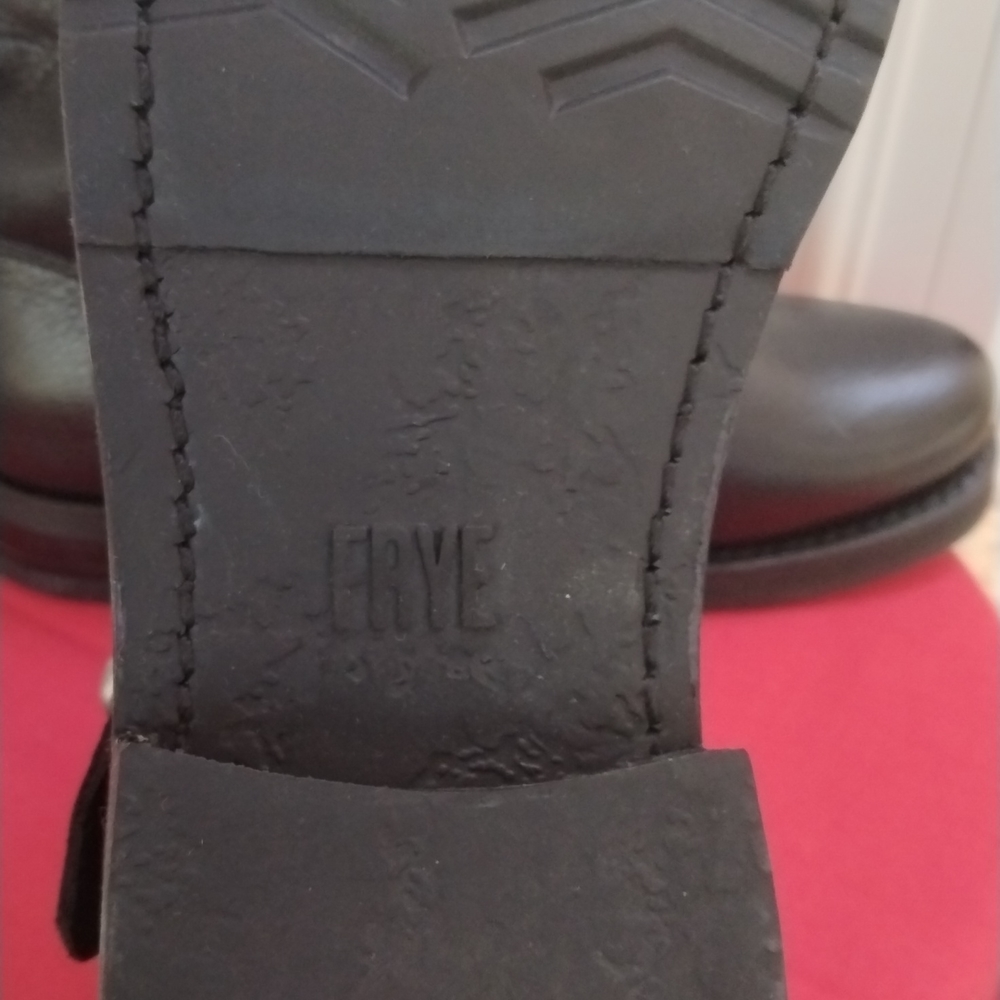 Frye ankle boots - Picture 2 of 4